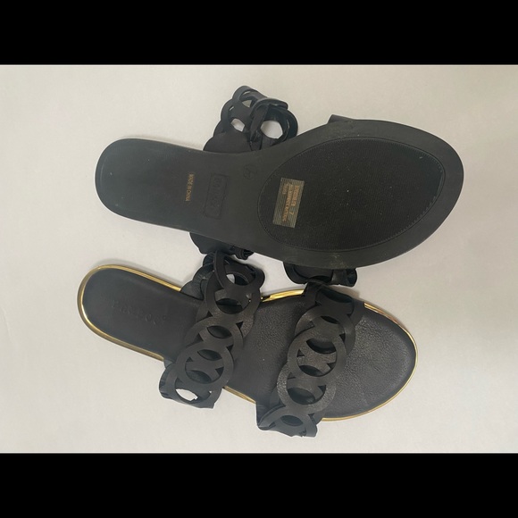 Double Link Sandal - Picture 2 of 2